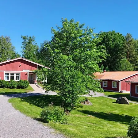 Idyllinen Rajaniemen Pappila Kutsuu! Hotel