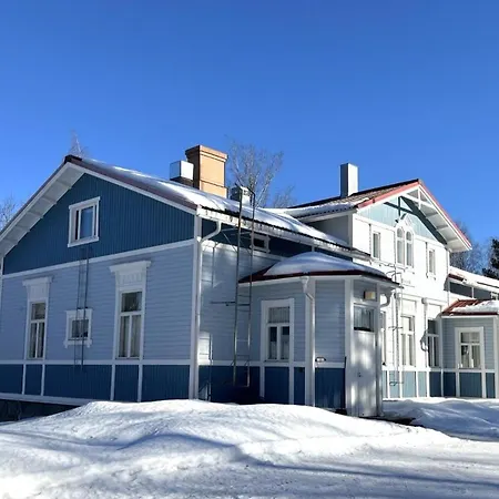 Idyllinen Rajaniemen Pappila Kutsuu! Hotel Virrat