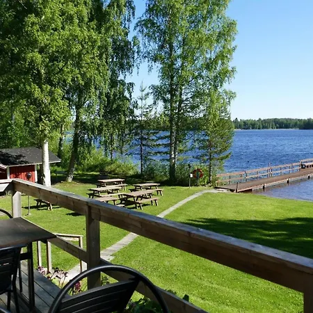 Idyllinen Rajaniemen Pappila Kutsuu! Virrat